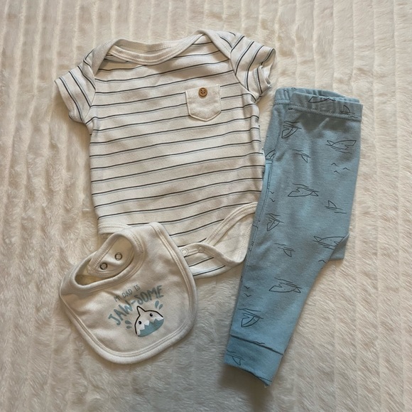 GENTLY USED 17 PIECE SUMMER/VACA BABY BUNDLE - Picture 8 of 9